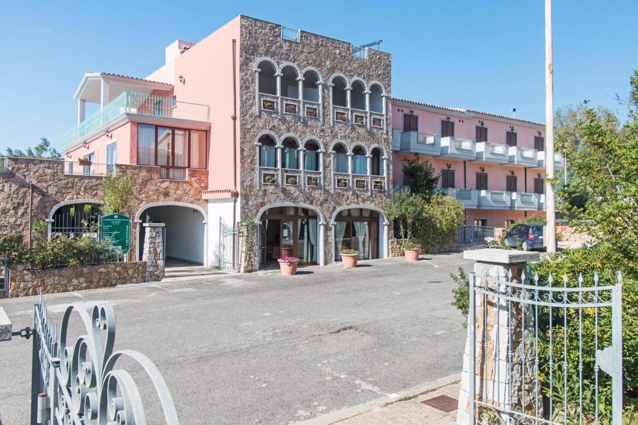 Residenza Gli Ontani Hotel Orosei Exterior photo