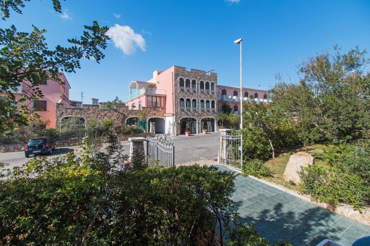 Residenza Gli Ontani Hotel Orosei Exterior photo