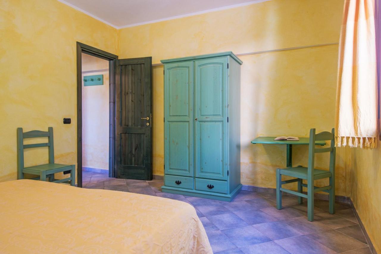Residenza Gli Ontani Hotel Orosei Exterior photo