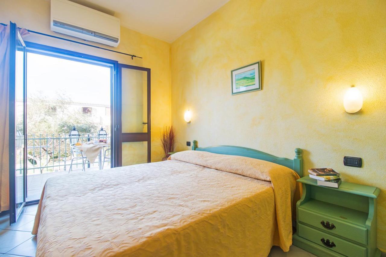 Residenza Gli Ontani Hotel Orosei Exterior photo